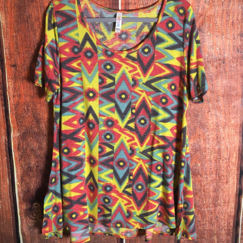 LuLaRoe Perfect T